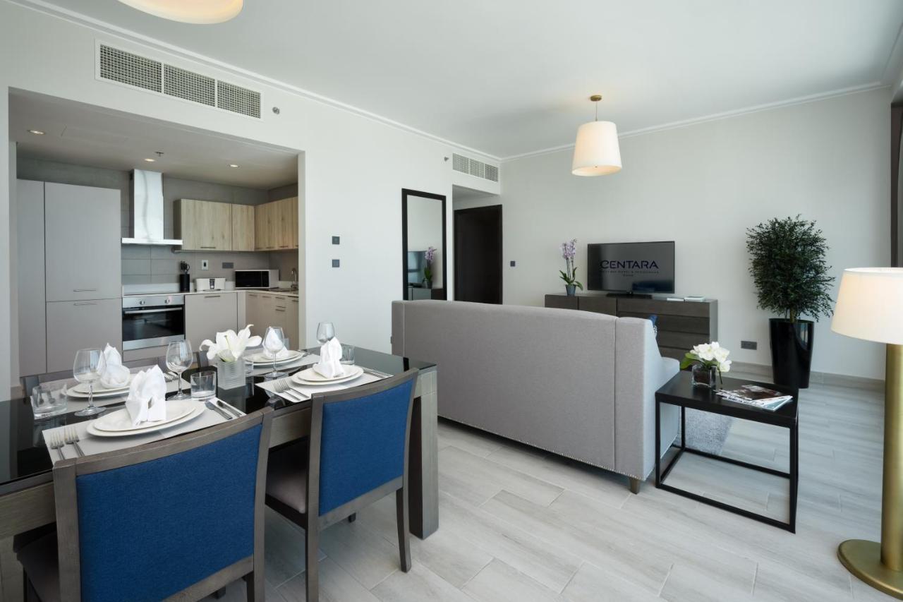 Centara West Bay Hotel & Residences Doha Exterior photo A living room at the hotel